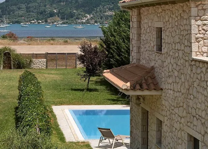 Avesta Private - Niovi Villa