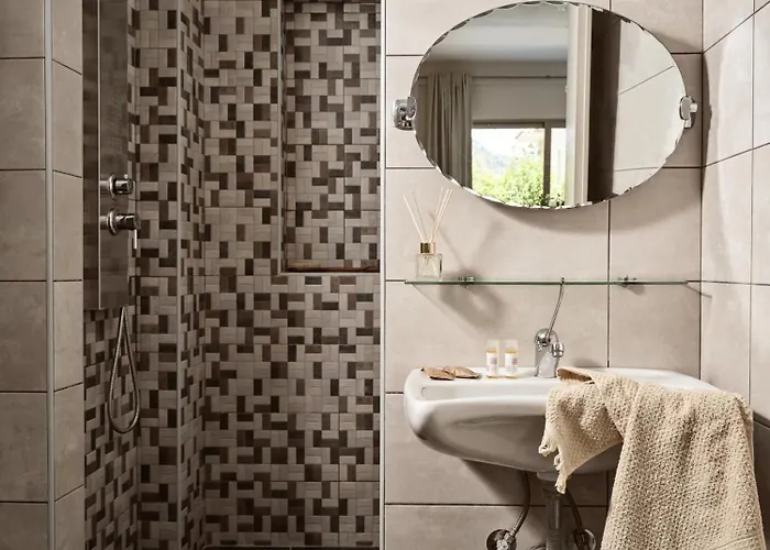 Vila Avesta Private - Niovi *