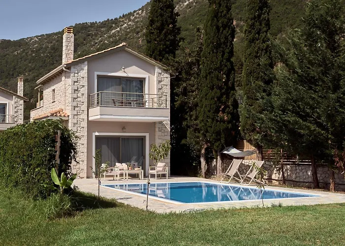 Avesta Private - Niovi Vlikhón